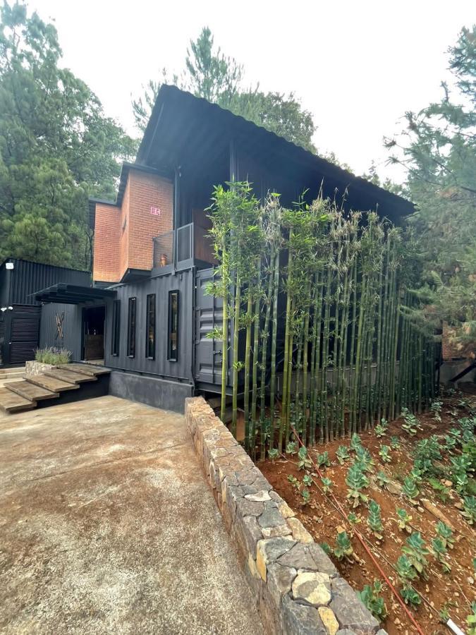 Hotel Oxu Solo Adultos Valle de Bravo Esterno foto