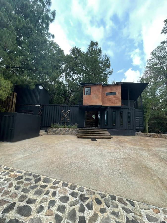 Hotel Oxu Solo Adultos Valle de Bravo Esterno foto